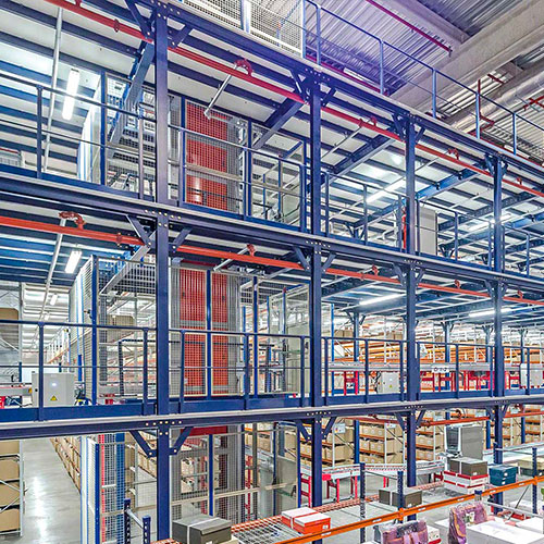 MEZZANINE INDUSTRIAL METÁLICO
